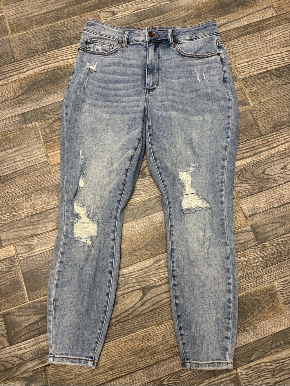 Judy Blue Womens distressed Control Top Skinny - size 16 W
